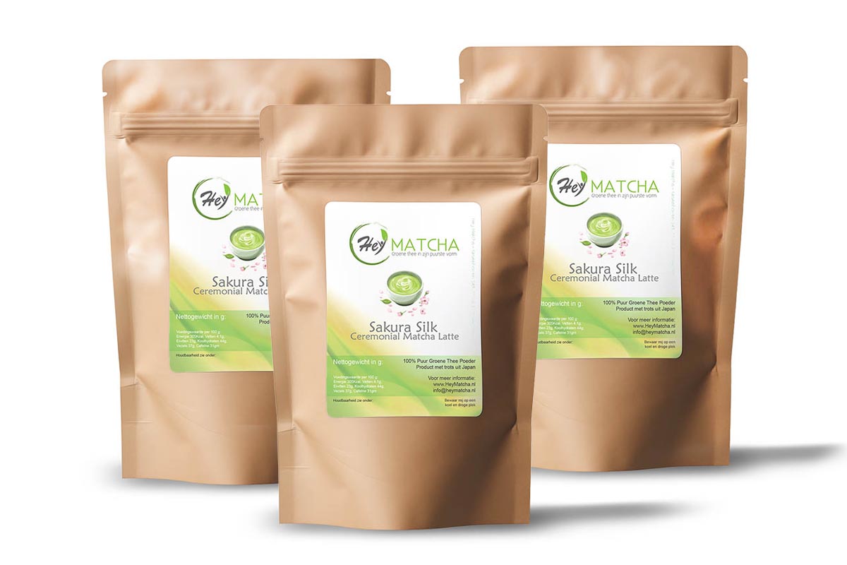 3 zakjes Hey Matcha Sakura Silk matcha latte